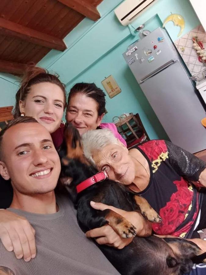 Casa Vacanza Zia Ersilia Rotondi Buitenkant foto