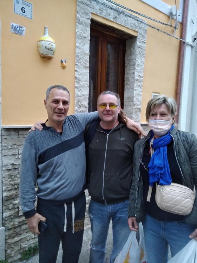 Casa Vacanza Zia Ersilia Rotondi Buitenkant foto